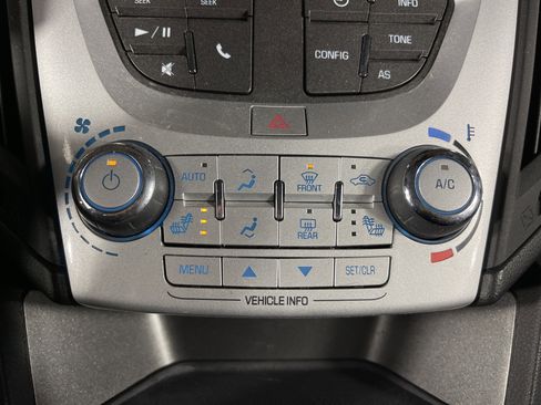 Used 2016 Chevrolet Equinox LT w/ Convenience Package image 24