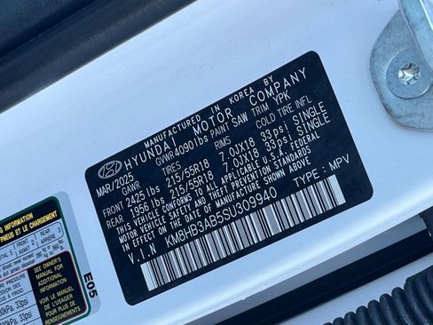 Used 2025 Hyundai Kona SEL image 29