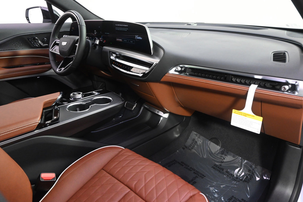 New 2027 Cadillac Lyriq Signature Sport w/ Nappa Leather Package AWD/4WD image 15