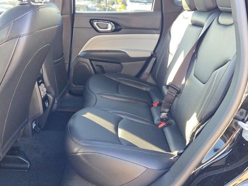 New 2026 Jeep Compass Limited image 18