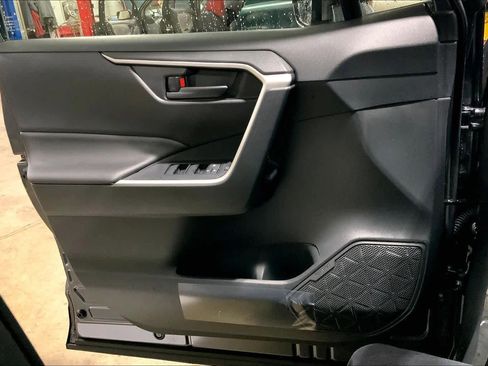 New 2025 Toyota RAV4 LE image 10