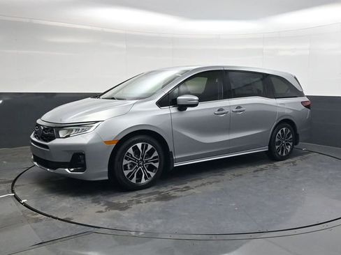 New 2026 Honda Odyssey Elite image 8