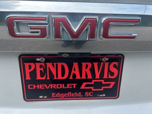 Used 2023 GMC Yukon Denali w/ Denali Reserve Package AWD/4WD image 4