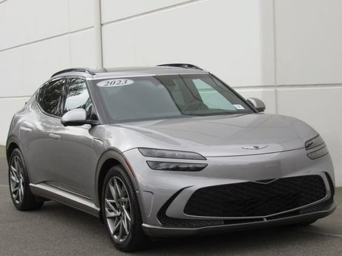 Used 2023 Genesis GV60 Advanced AWD/4WD image 2