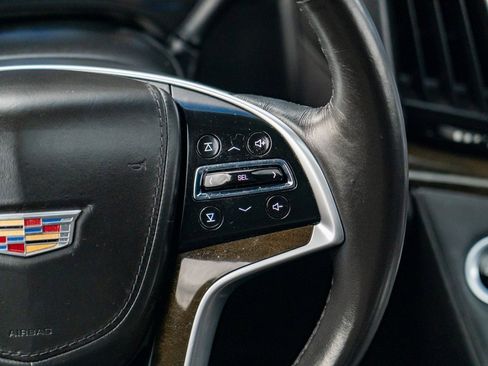 Used 2017 Cadillac Escalade ESV Platinum image 17