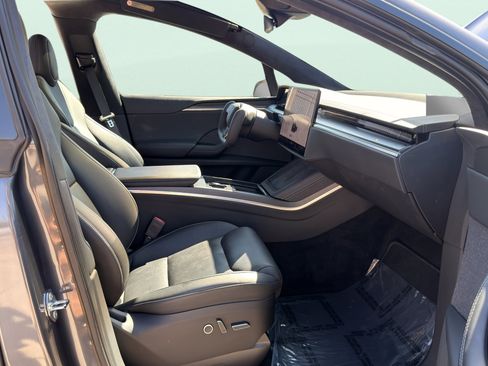 Used 2022 Tesla Model X Plaid AWD/4WD image 45