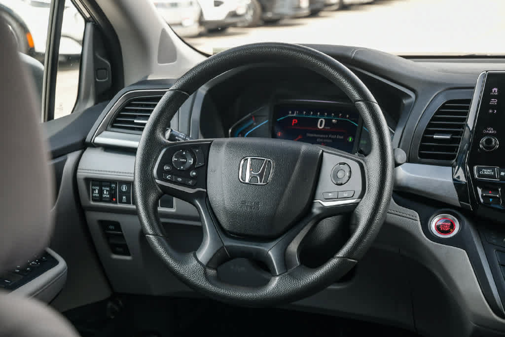 Used 2023 Honda Odyssey EX image 12
