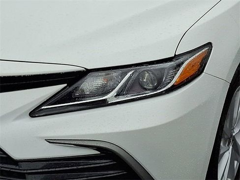 Certified 2024 Toyota Camry LE image 9