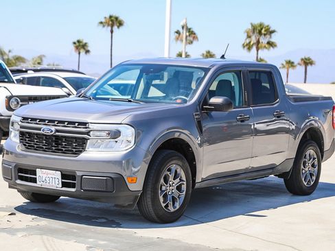 Used 2023 Ford Maverick XLT FWD image 3