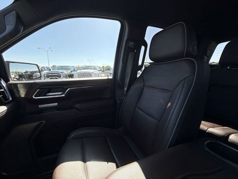Used 2024 GMC Sierra 1500 Denali AWD/4WD image 31