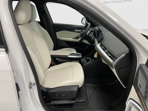 New 2026 BMW X1 xDrive28i image 13