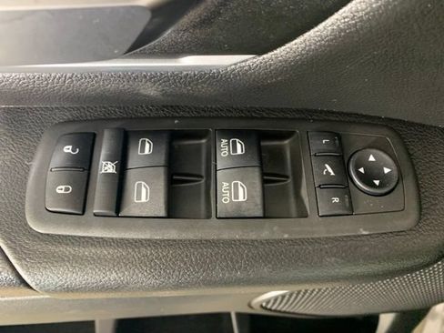 Used 2022 RAM 1500 Lone Star AWD/4WD image 31