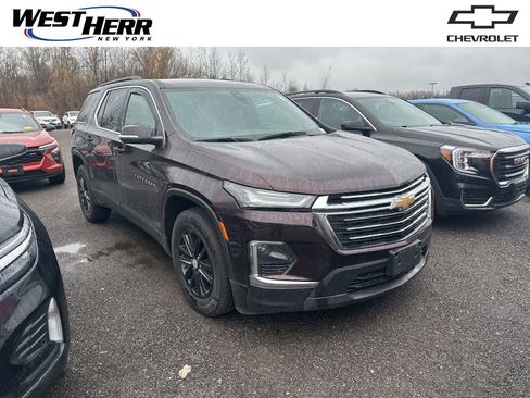 Used 2023 Chevrolet Traverse LT w/ LPO, Floor Liner Package image 1