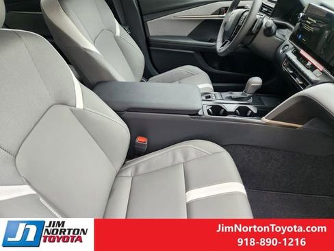 New 2026 Toyota Camry SE FWD image 14