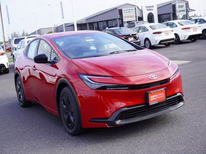 New 2026 Toyota Prius LE