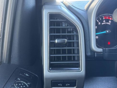 Used 2020 Ford F250 Lariat w/ Lariat Value Package image 30