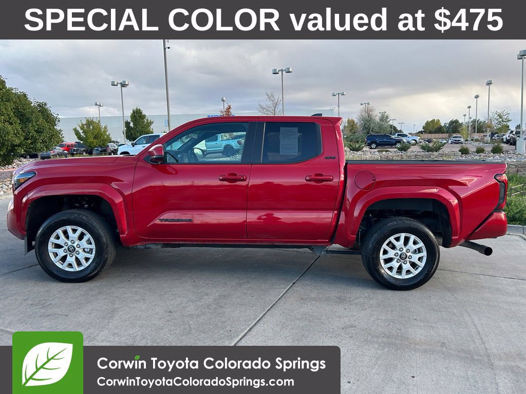 Used 2025 Toyota Tacoma SR5 AWD/4WD image 4