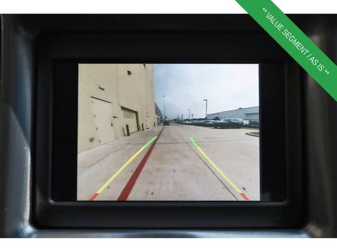 Used 2020 Dodge Challenger SXT RWD image 25