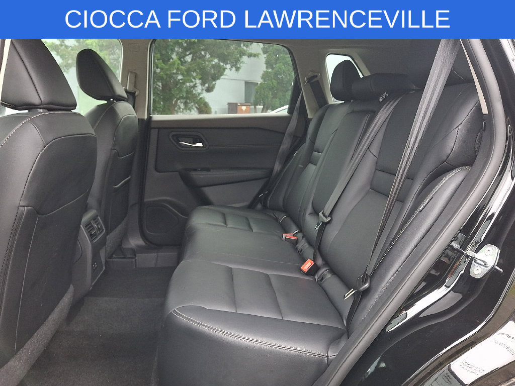 Used 2023 Nissan Rogue SL AWD/4WD image 14