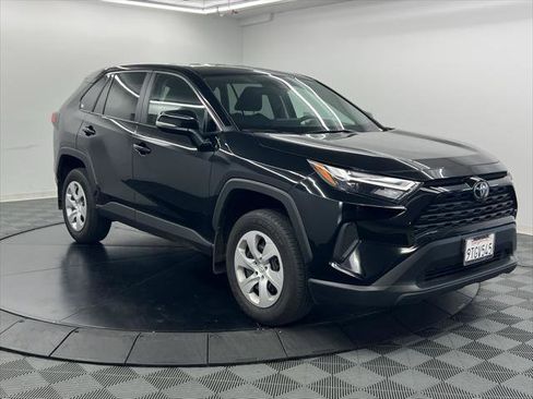 Used 2025 Toyota RAV4 LE image 2