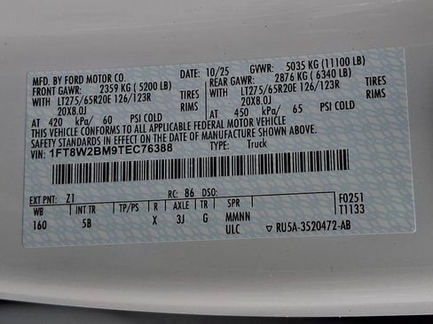 New 2026 Ford F250 Lariat w/ Black Appearance Package image 10