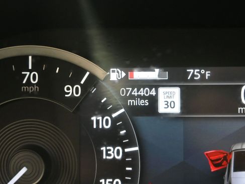 Used 2022 Jaguar F-PACE S image 19