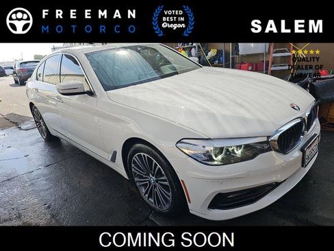 Used 2018 BMW 540i image 1