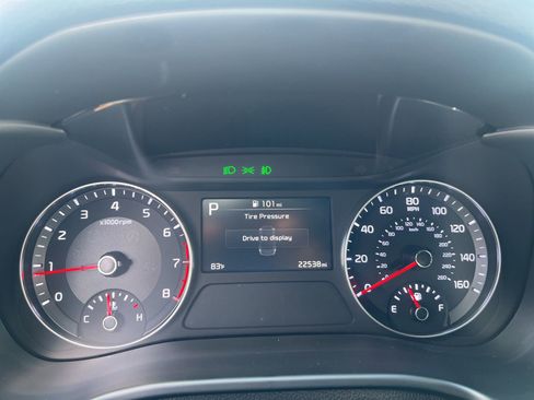 Used 2024 Kia Forte GT-Line FWD image 28