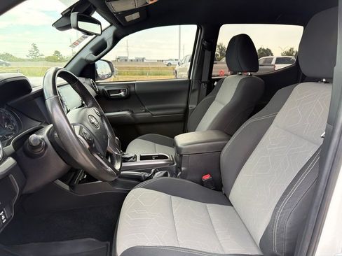 Used 2023 Toyota Tacoma TRD Sport AWD/4WD image 16