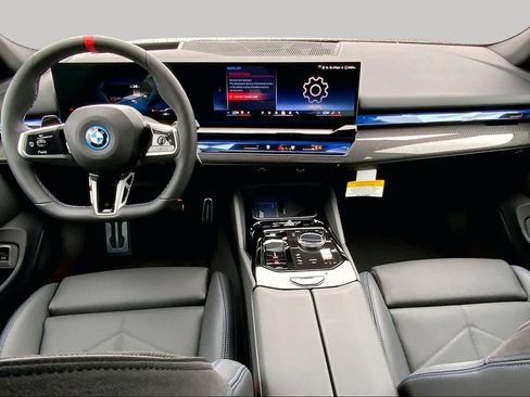New 2026 BMW i5 M60 AWD/4WD image 5