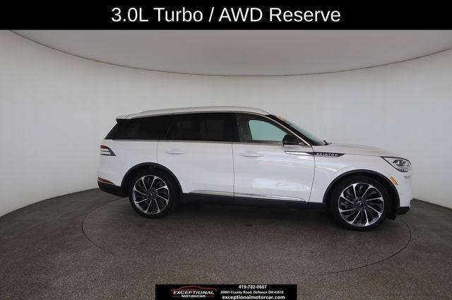 Used 2020 Lincoln Aviator Reserve w/ Equipment Group 202A AWD/4WD image 23