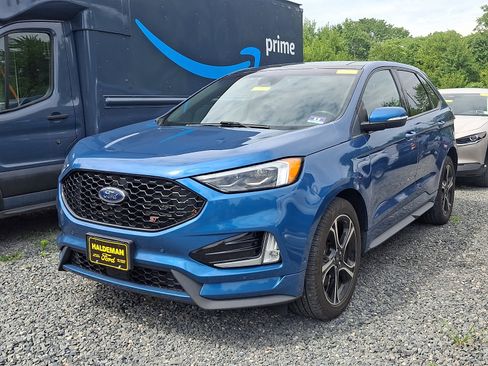 Used 2019 Ford Edge ST w/ Equipment Group 401A AWD/4WD image 3
