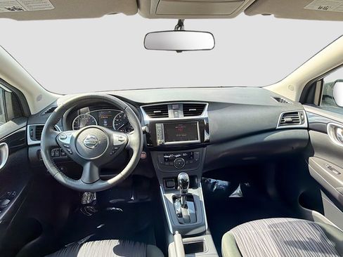 Used 2019 Nissan Sentra SV image 15