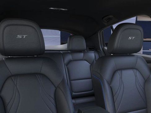 New 2026 Buick Envista Sport Touring image 24