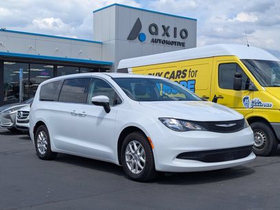 Used 2022 Chrysler Voyager LX
