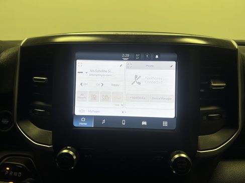 Used 2024 RAM 2500 Big Horn w/ Bed Utility Group image 23