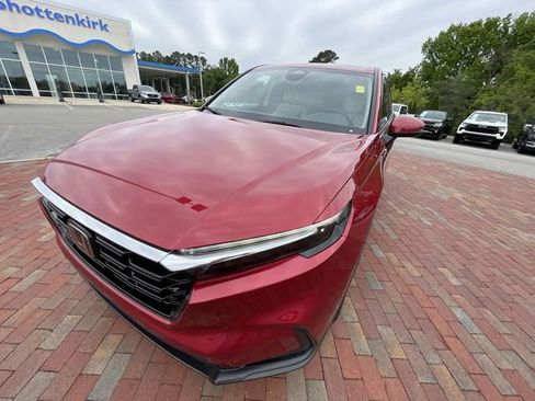 Used 2024 Honda CR-V EX-L image 5