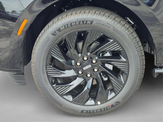 New 2027 Lincoln Navigator Reserve w/ Jet Appearance Package RWD image 16