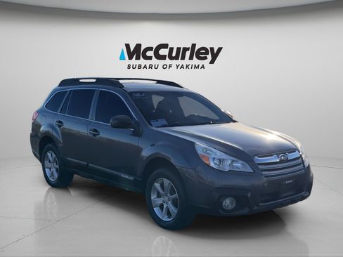 Used 2014 Subaru Outback 2.5i w/ Alloy Wheel Package image 7