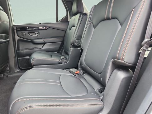 Certified 2024 Honda Pilot TrailSport image 20