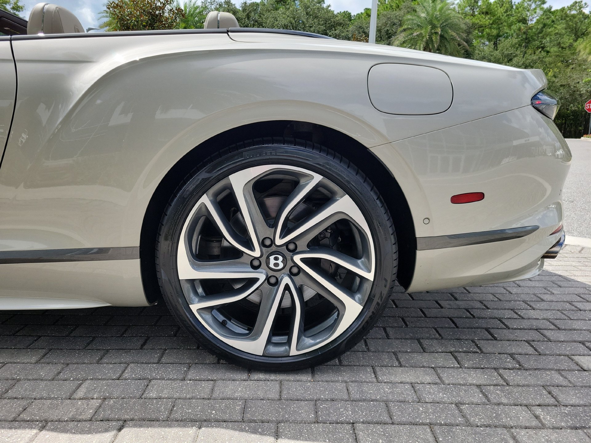 Certified 2025 Bentley Continental GT Speed AWD/4WD image 13