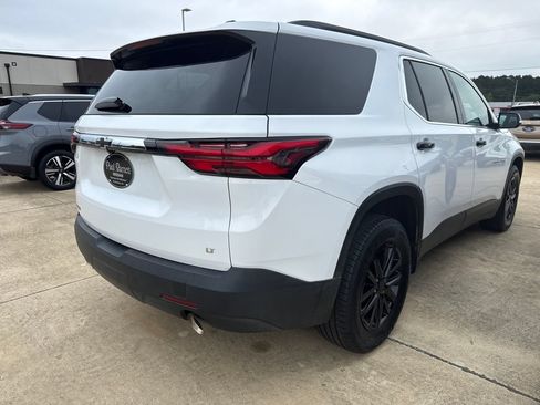 Used 2023 Chevrolet Traverse LT FWD image 30