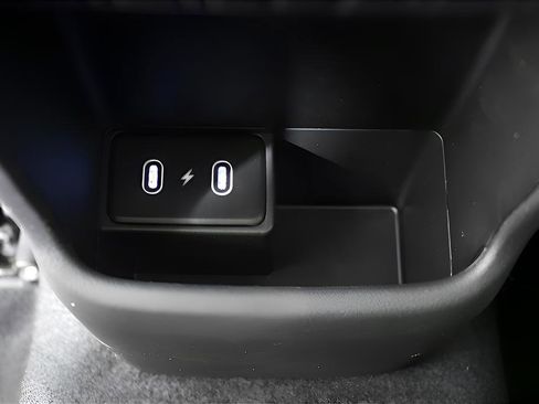 New 2025 Hyundai Kona SEL FWD image 10