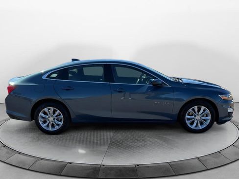 Used 2025 Chevrolet Malibu LT FWD image 4