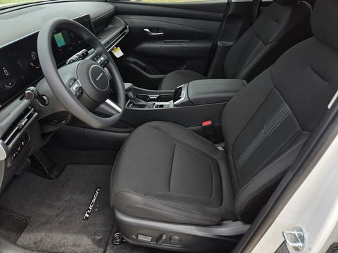 New 2026 Hyundai Tucson SEL FWD image 18