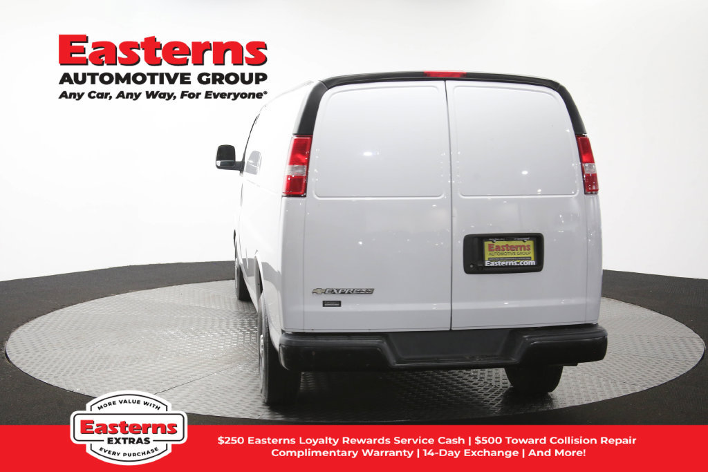 Used 2019 Chevrolet Express 2500 Extended RWD image 35