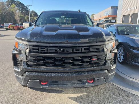 Used 2024 Chevrolet Silverado 1500 Custom Trail Boss image 2