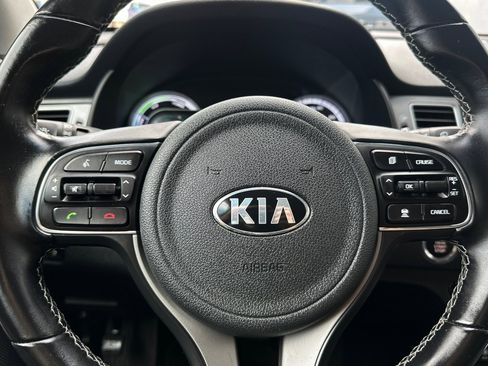 Used 2018 Kia Niro LX image 22