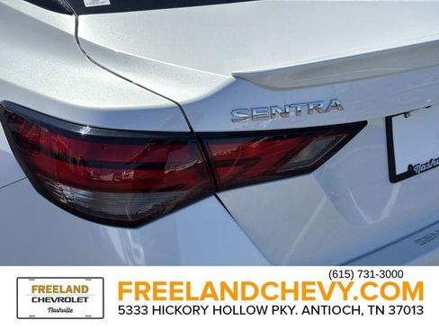 Used 2024 Nissan Sentra SR FWD image 12