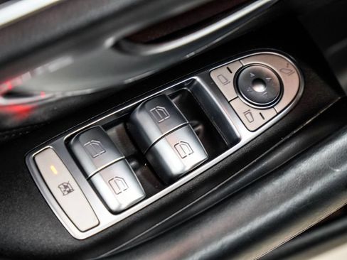 Used 2018 Mercedes-Benz E 43 AMG 4MATIC Sedan image 44